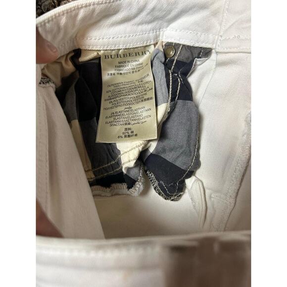 Burberry Brit Authentic Kensington Slim White Jeans - Picture 8 of 8